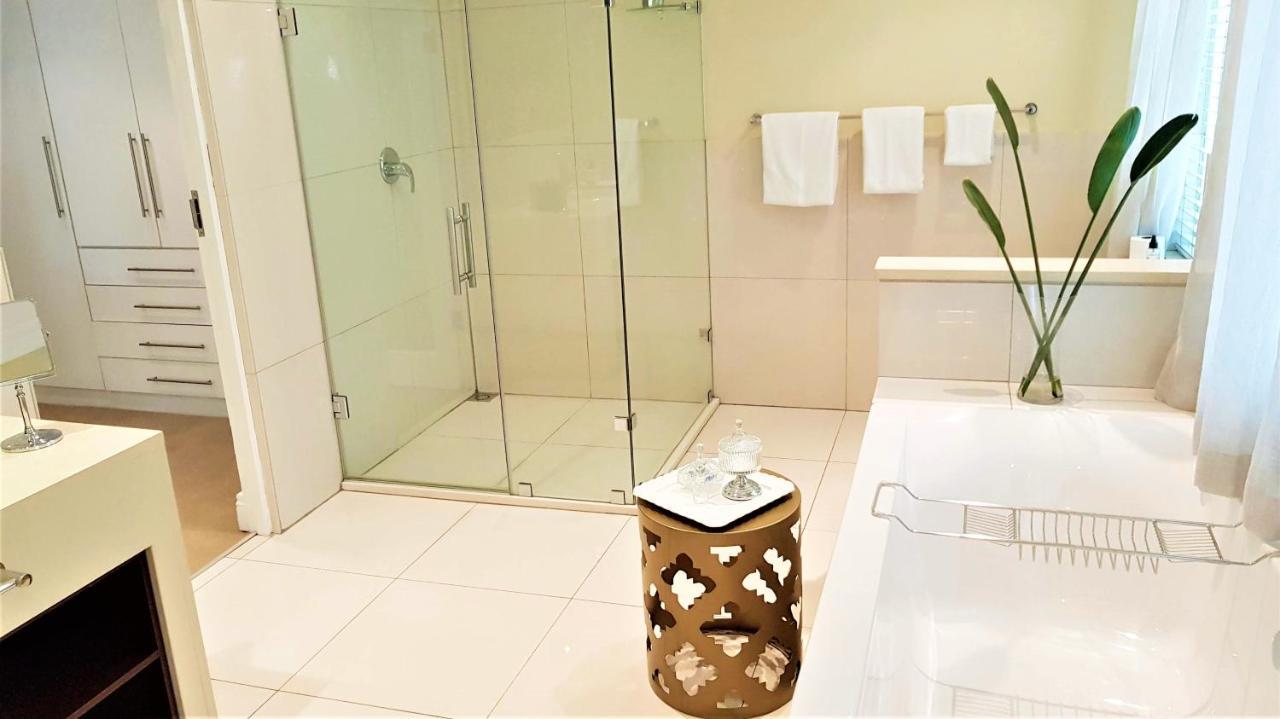 Guest house Q On First Johannesburg