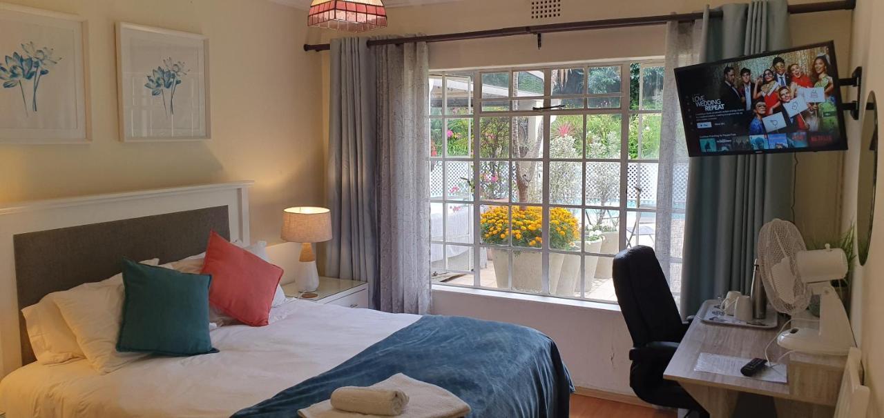 Peppertree Paulshof Jhb Solar No Loadshedding Gasthof 3*