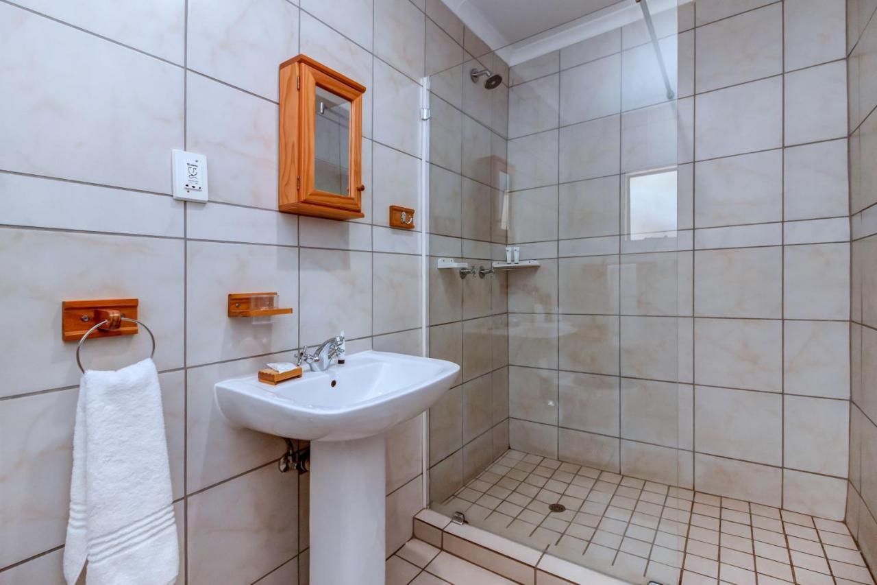 Nhà khách Dalberry 4*