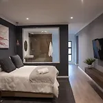 The Royal Bryanston