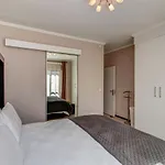 Upmarket Ultra Modern Sandton Apartment