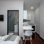 Majuba Place Sandton Executive Studio