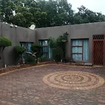 Naisar\'S Apartments Primrose,Johannesburg