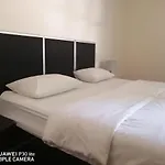 Rosebank Hostel