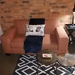 Maboneng Spacious Modern Apartment