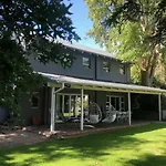 Ten Stirling Bed & Breakfast