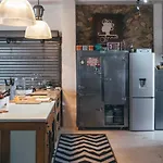 Jozie City Industrial Loft