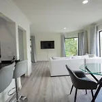 Luxurious Sandton Penthouse With Back Up Power