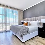 Luxury 2Bed With City Lifestyle