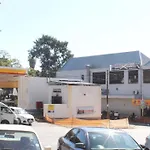 Qt Guest House