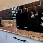 Amoris Guest House-Randburg