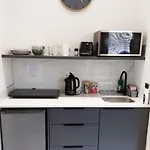Modern Studio With Private Garden, Self Check-In