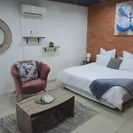 One Three 9Ine Boutique Guesthouse