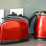 Melrose Arch Luxury Apartment - With Generator