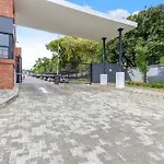 The Bailey Apartments