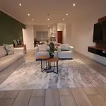 Krjsa Townhouse -Bryanston