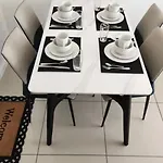 Cosy Apartment In Greenstone Hill