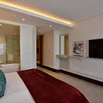 Houghton Suites