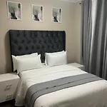 Big Dreams Luxury Suite Rivonia