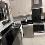 Big Dreams Luxury Suite Rivonia