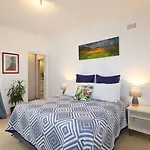 Four C\'S Guest Units In Craighall Park