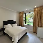 Elegant Guest House Sandton