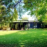 Kelvin Maison\'S Haven