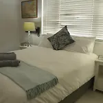 Pender House Cottage Melrose