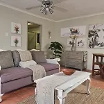 Garden Cottage @Onyx