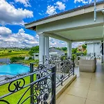 Villa Tasha Luxury Suites, Lanseria