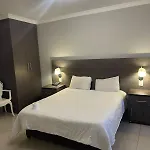 Signature Hotel