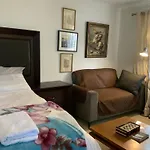 Coz Bachelor Pad In Randburg
