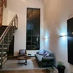 The Penthouse At 206 Westpoint