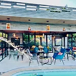 24 On Basil Boutique Luxury Hotel