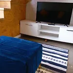 1 Bed Apartment In Maboneng