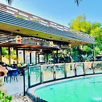 24 On Basil Boutique Luxury Hotel