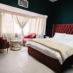 Skypz Home Lodge