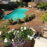 125 On Van Buuren Road Guest House