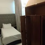 Central Sandton Rooms Nowifi