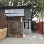 Loft On Kingston