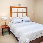 Hideout Hotel Apartment