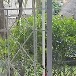 J&M Guesthouse