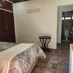 Goodnight Guest Lodge