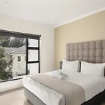 Easy Stay - The Galleries