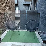 Cosy 103 City Building Apartment In Maboneng, With Free Wifi