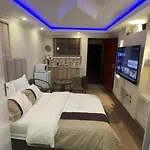 Made Guest House