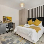 Zinziluxe Guest House