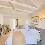 Amoris Guesthouse Randburg II - Darrenwood