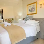 Amoris Guesthouse Randburg II - Darrenwood