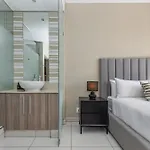 The Tyrwhitt Rosebank Apartments (Adults Only)